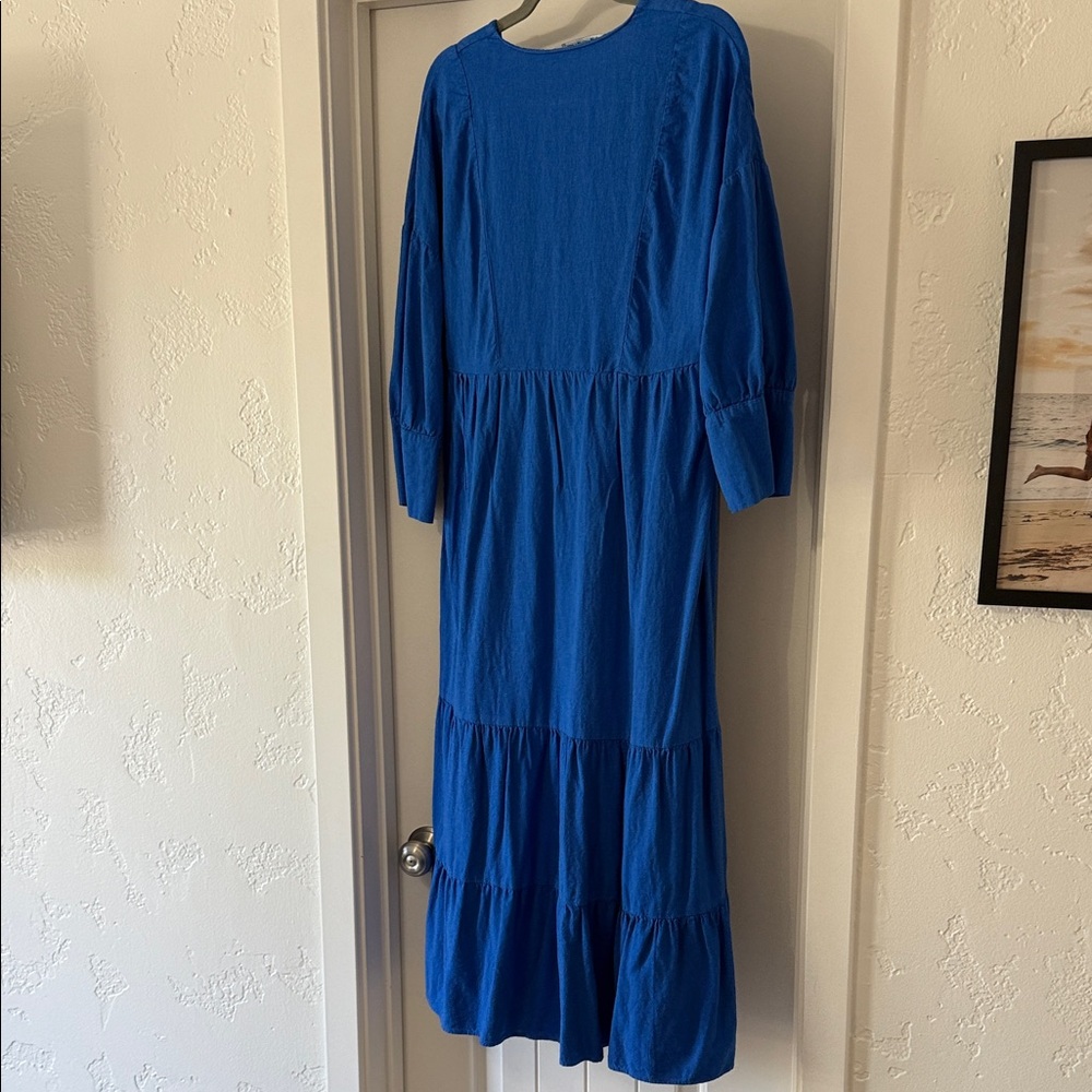 Zara Women's Dress - Picture 3 of 3